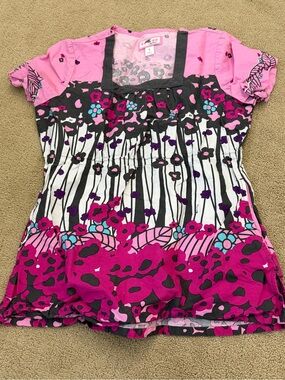 Koi Pink Floral Scrub Top